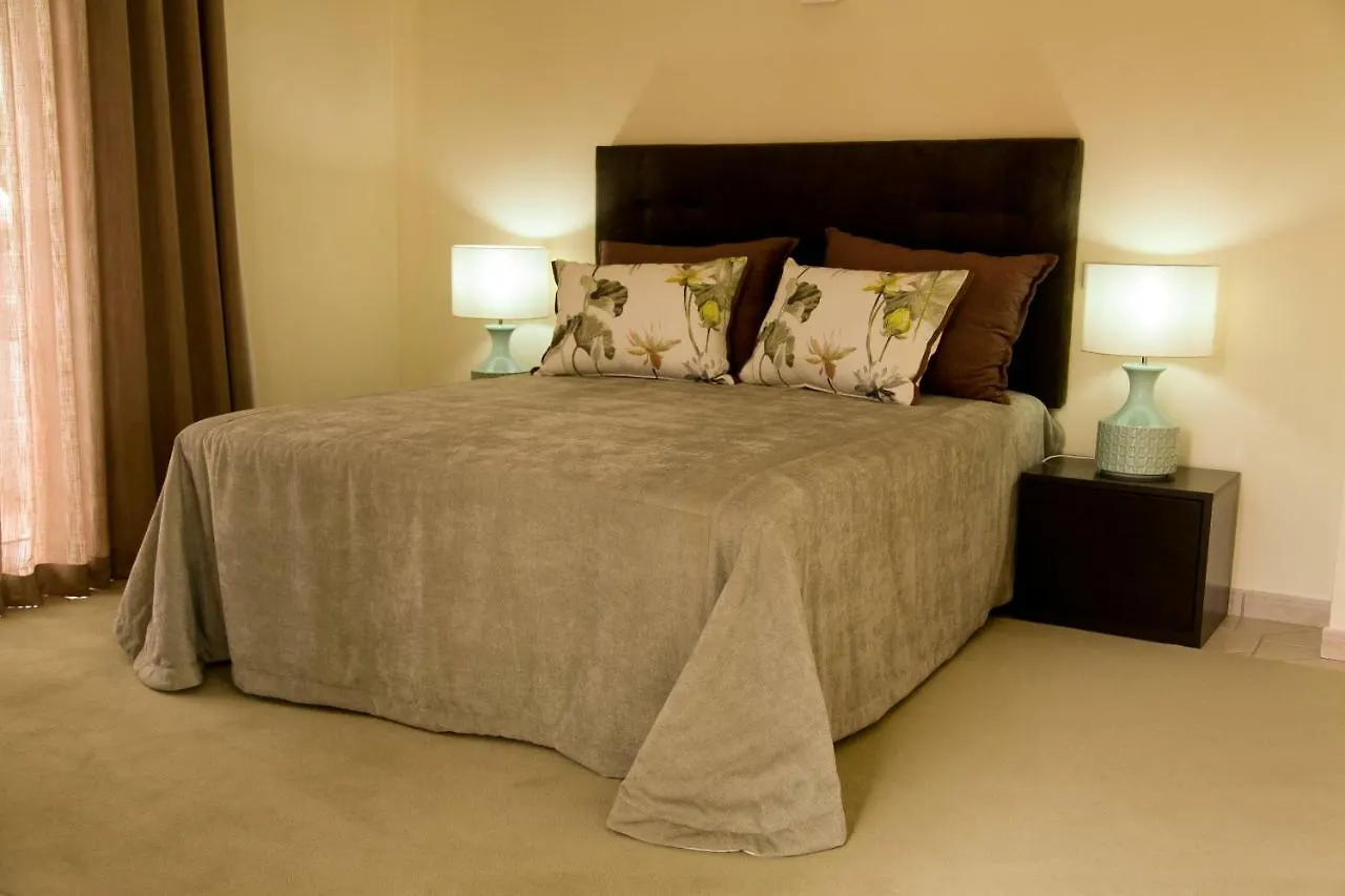 Charming Exceptional Golf Villa In Algarve Faro