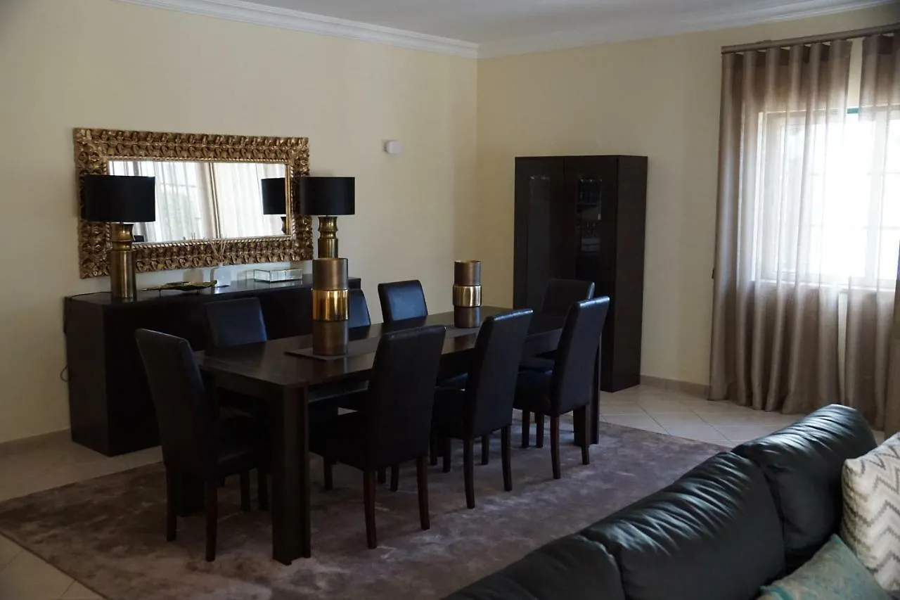 Charming Exceptional Golf Villa In Algarve Faro