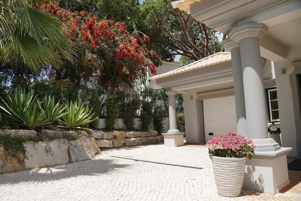Charming Exceptional Golf Villa In Algarve Faro