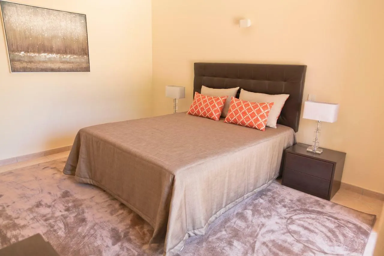 Charming Exceptional Golf Villa In Algarve Faro