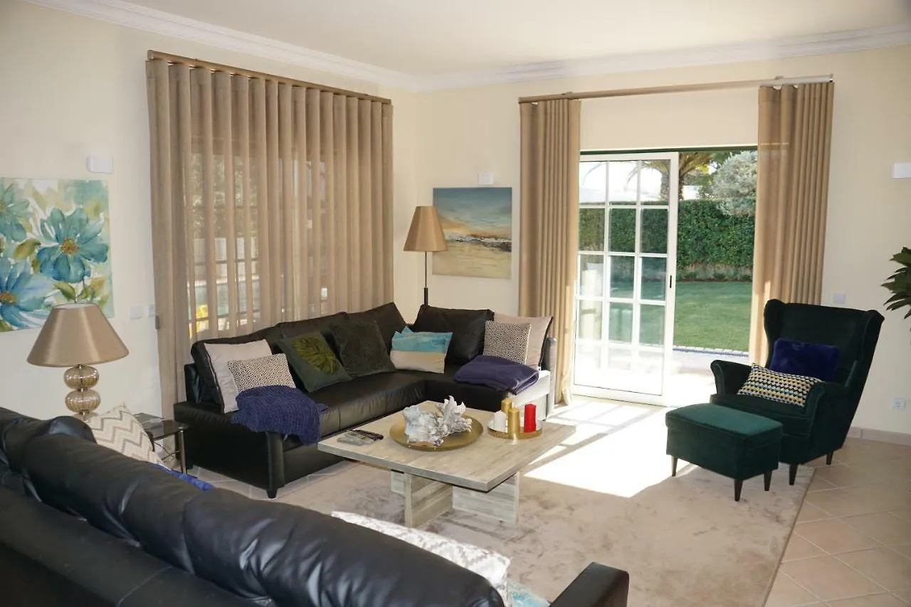 Charming Exceptional Golf Villa In Algarve Faro
