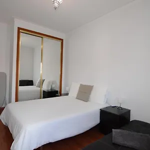 Wonderful View In The Center Apartment